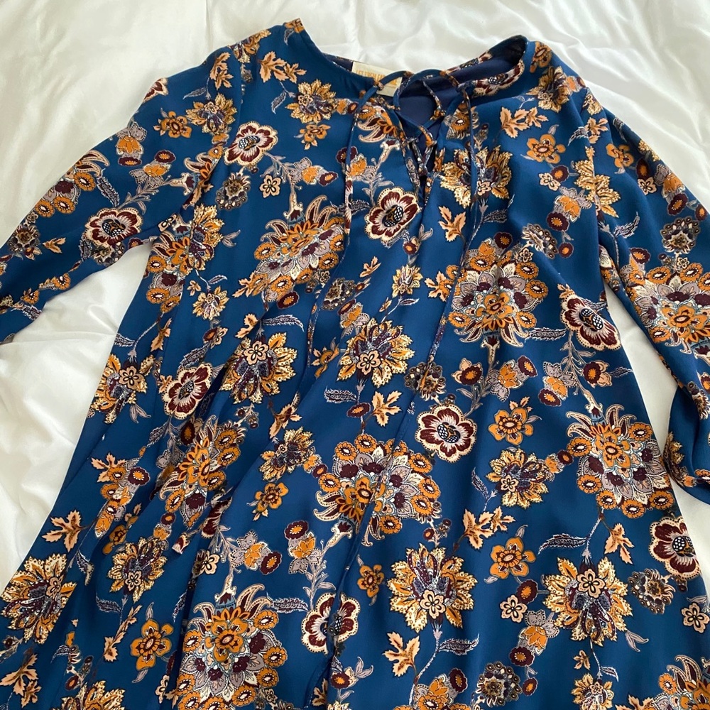 Flowy long sleeve floral dress